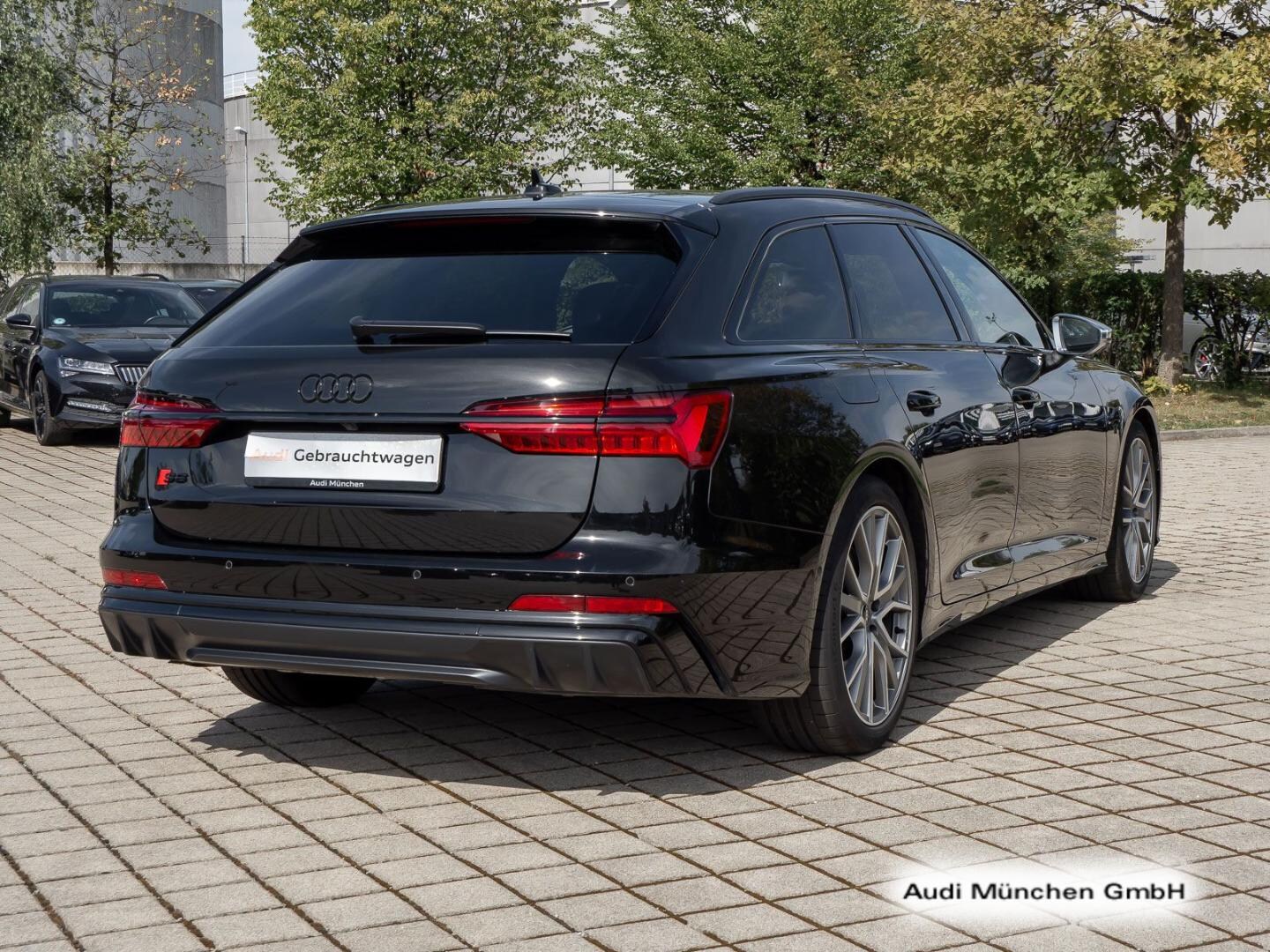 Bild über Audi S6 Avant TDI quattro tiptronic - für weitere Informationen kontaktieren Sie den Audi Partner