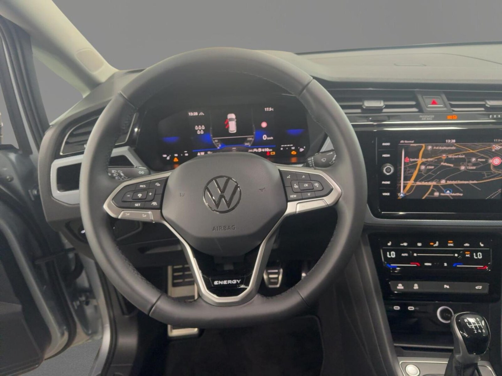 Volkswagen Touran – Bild 12
