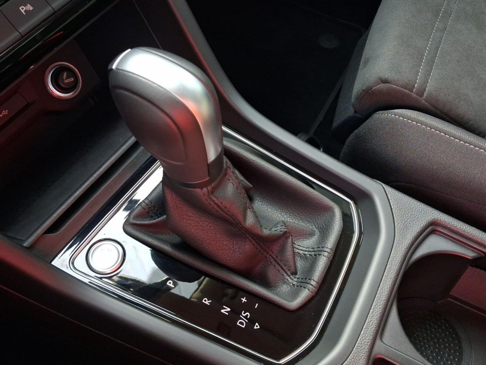 Volkswagen Touran – Bild 11