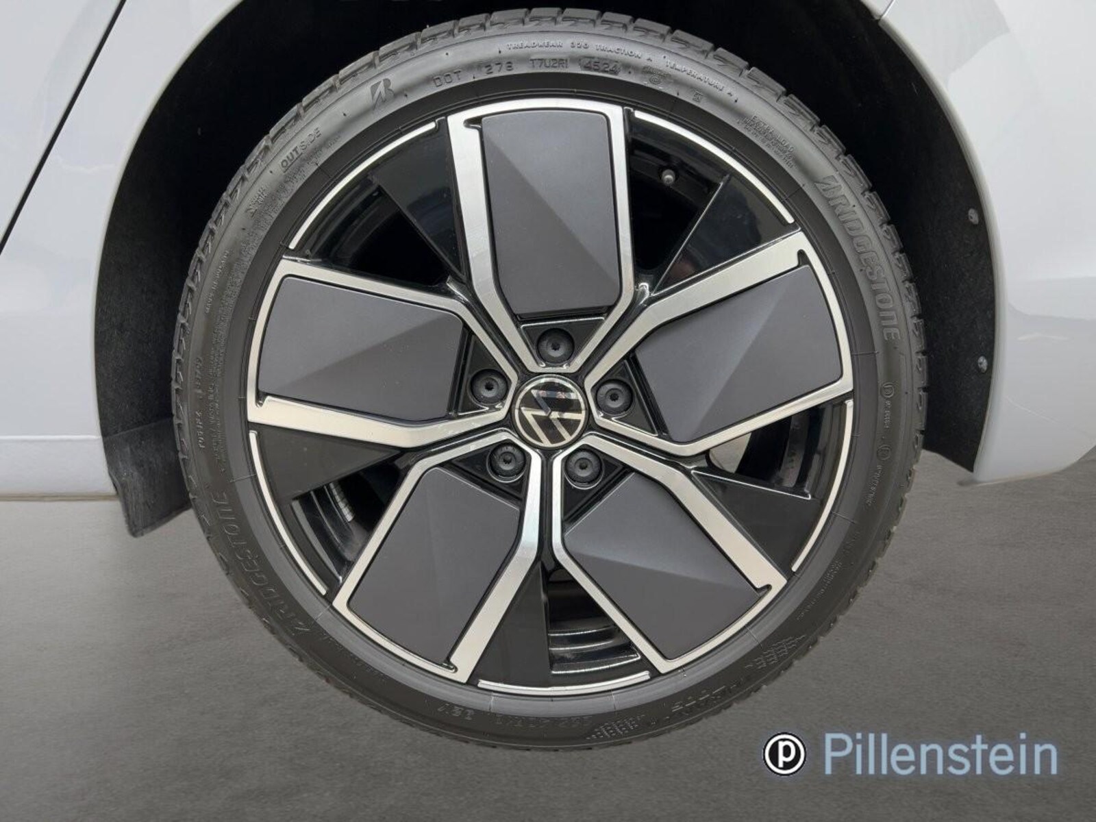 Volkswagen Golf – Bild 4