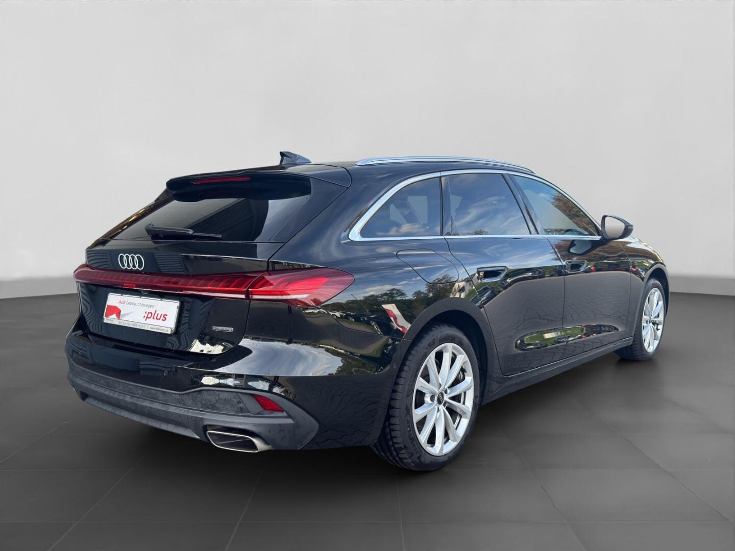 Bild über Audi A5 Avant TFSI quattro S tronic - für weitere Informationen kontaktieren Sie den Audi Partner