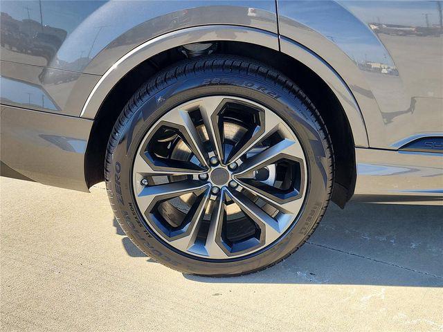 2026 Audi Q7 Premium Plus - Photo 9