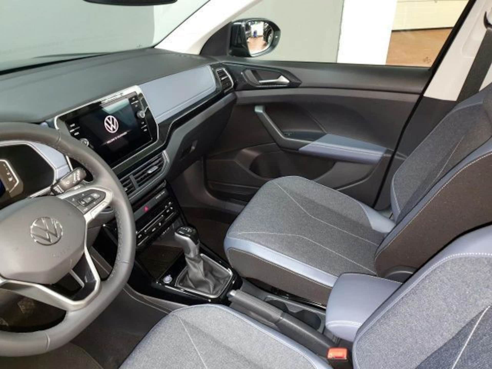 Volkswagen T-Cross Style