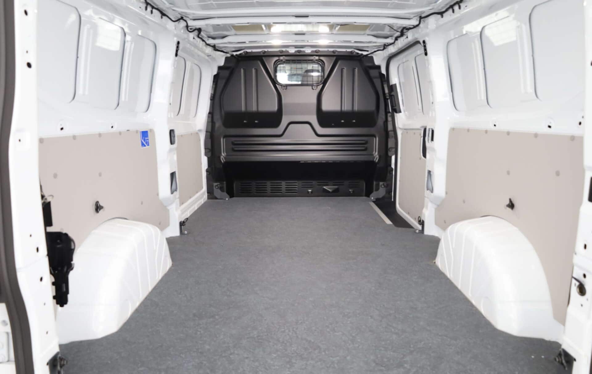 Volkswagen Transporter Kasten langer Radstand