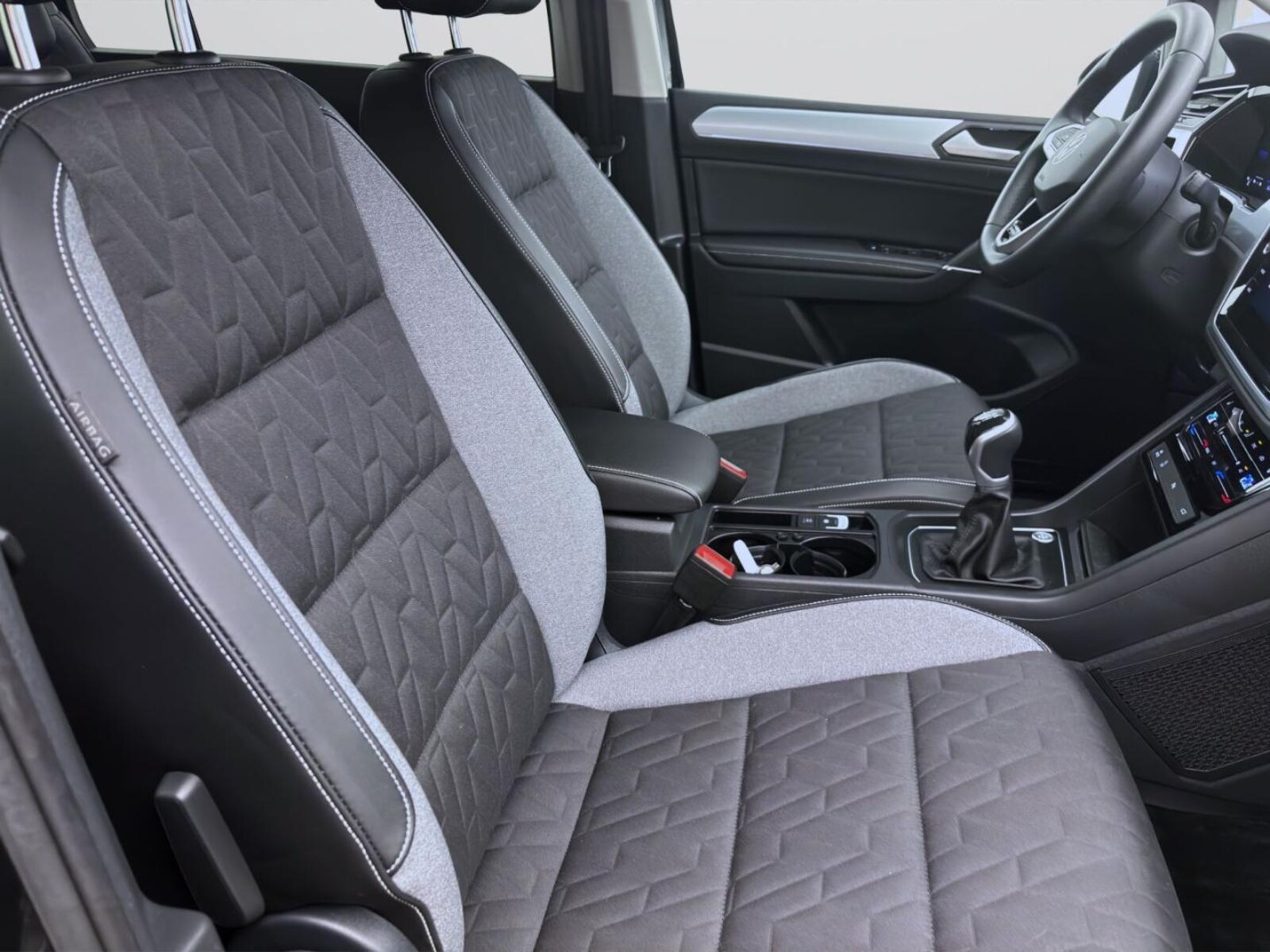 Volkswagen Touran – Bild 17