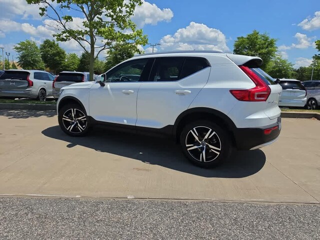 2023 Volvo XC40