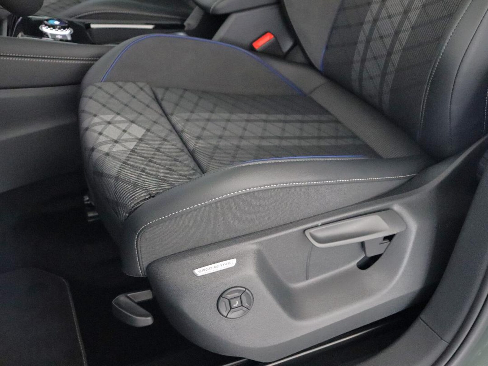 Volkswagen Tiguan – Bild 10