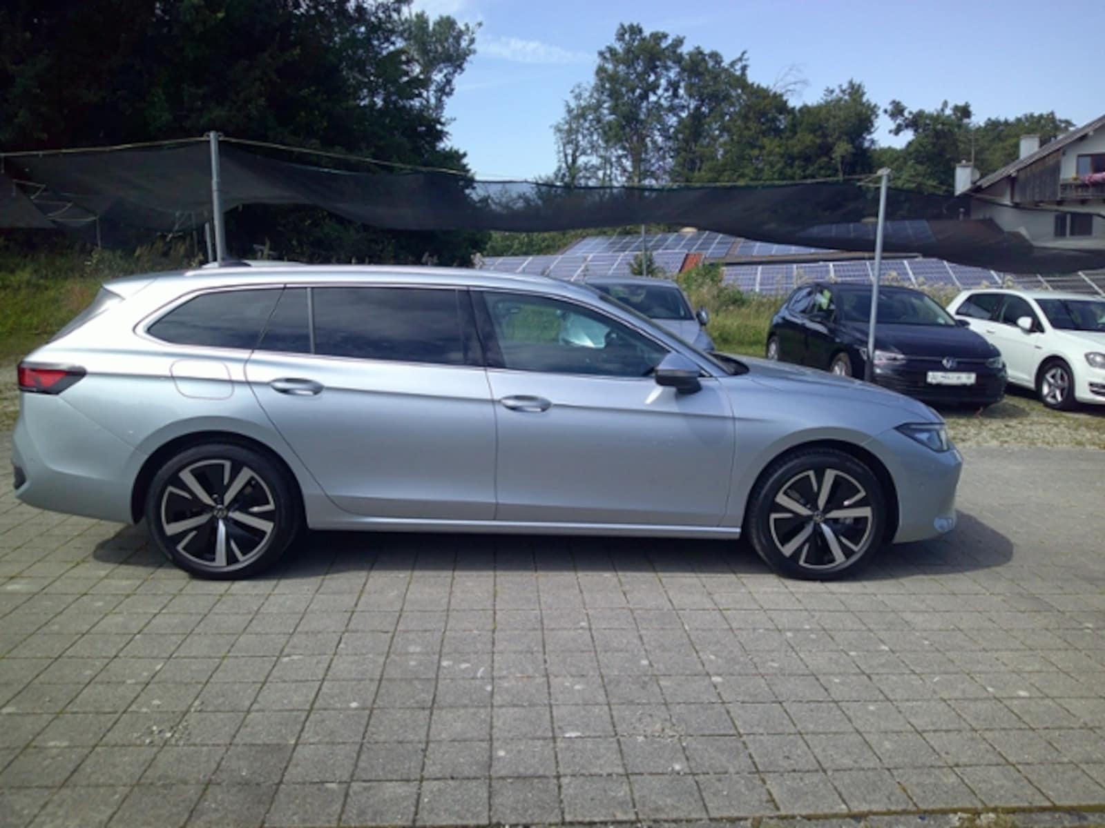 Volkswagen Passat – Bild 4
