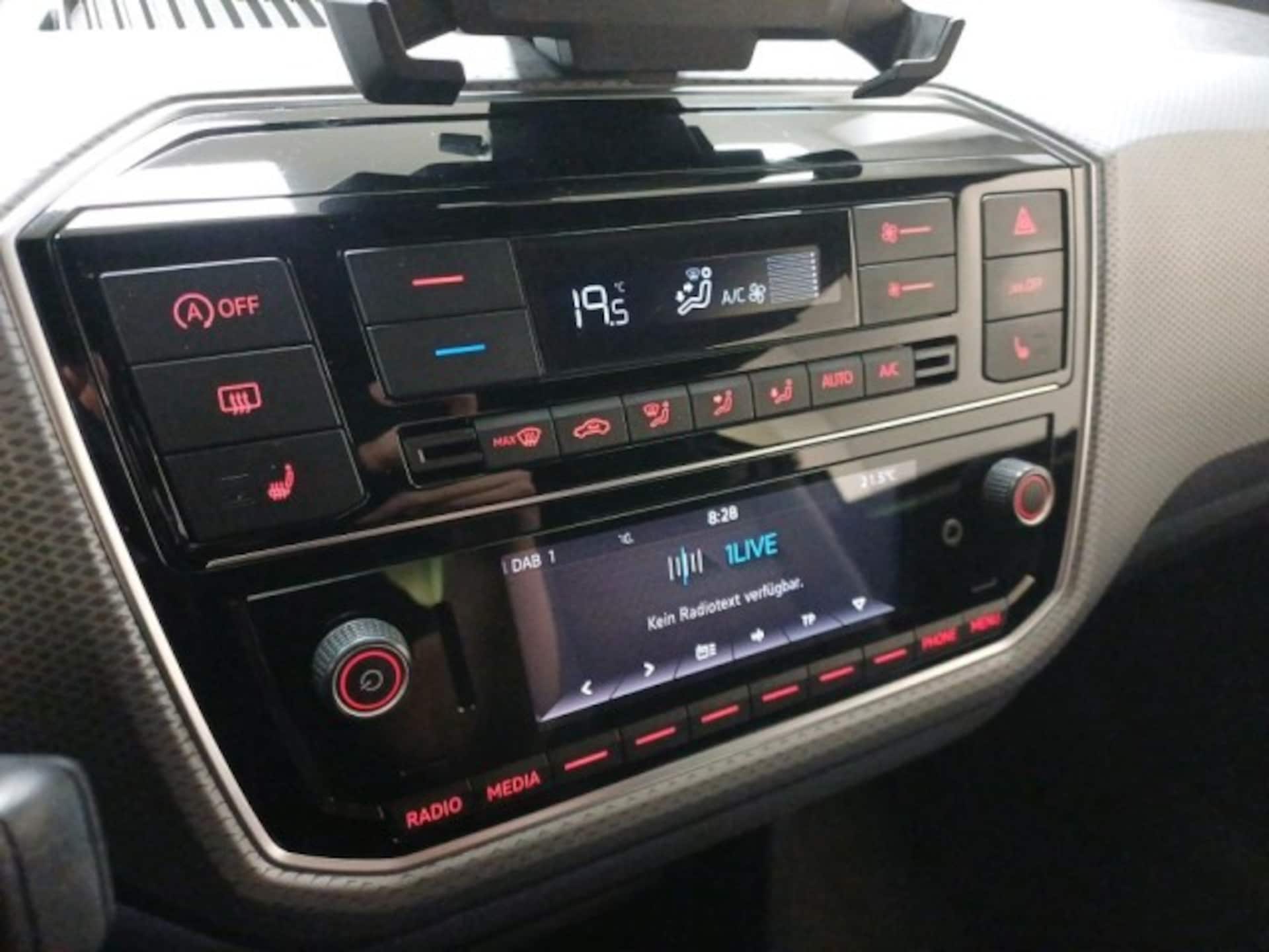 Volkswagen up! ACTIVE