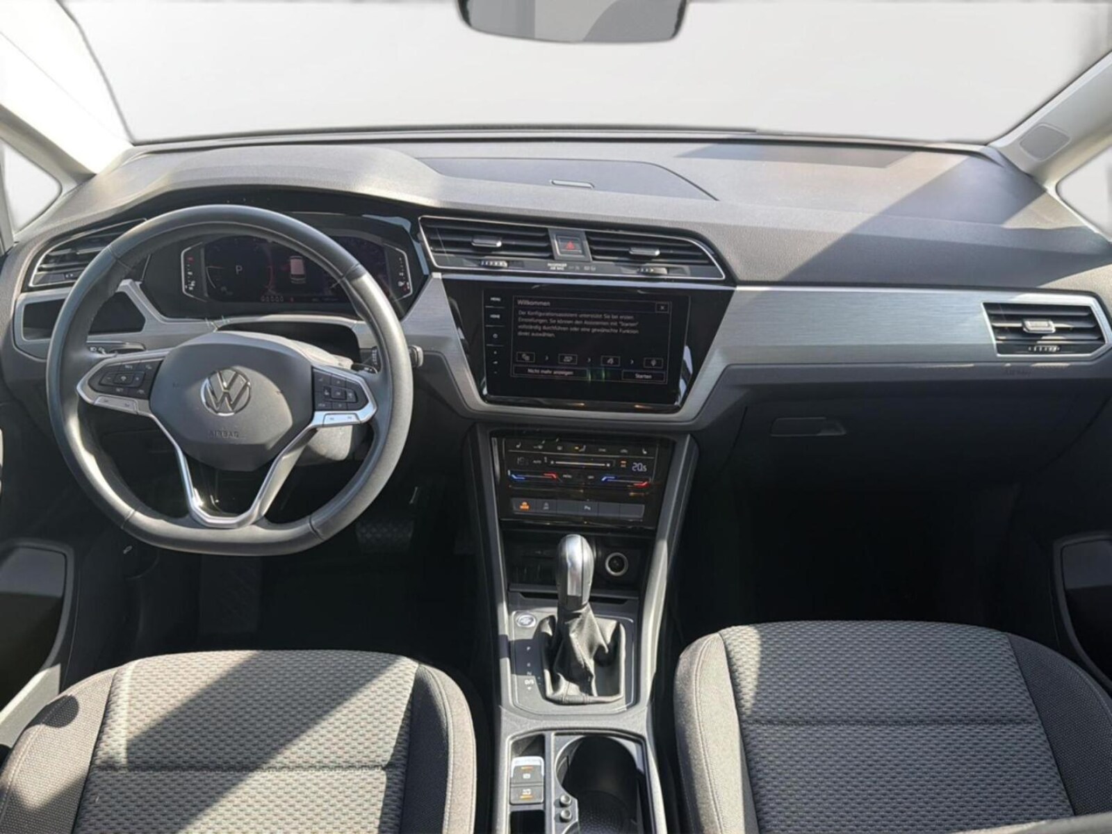 Volkswagen Touran – Bild 10