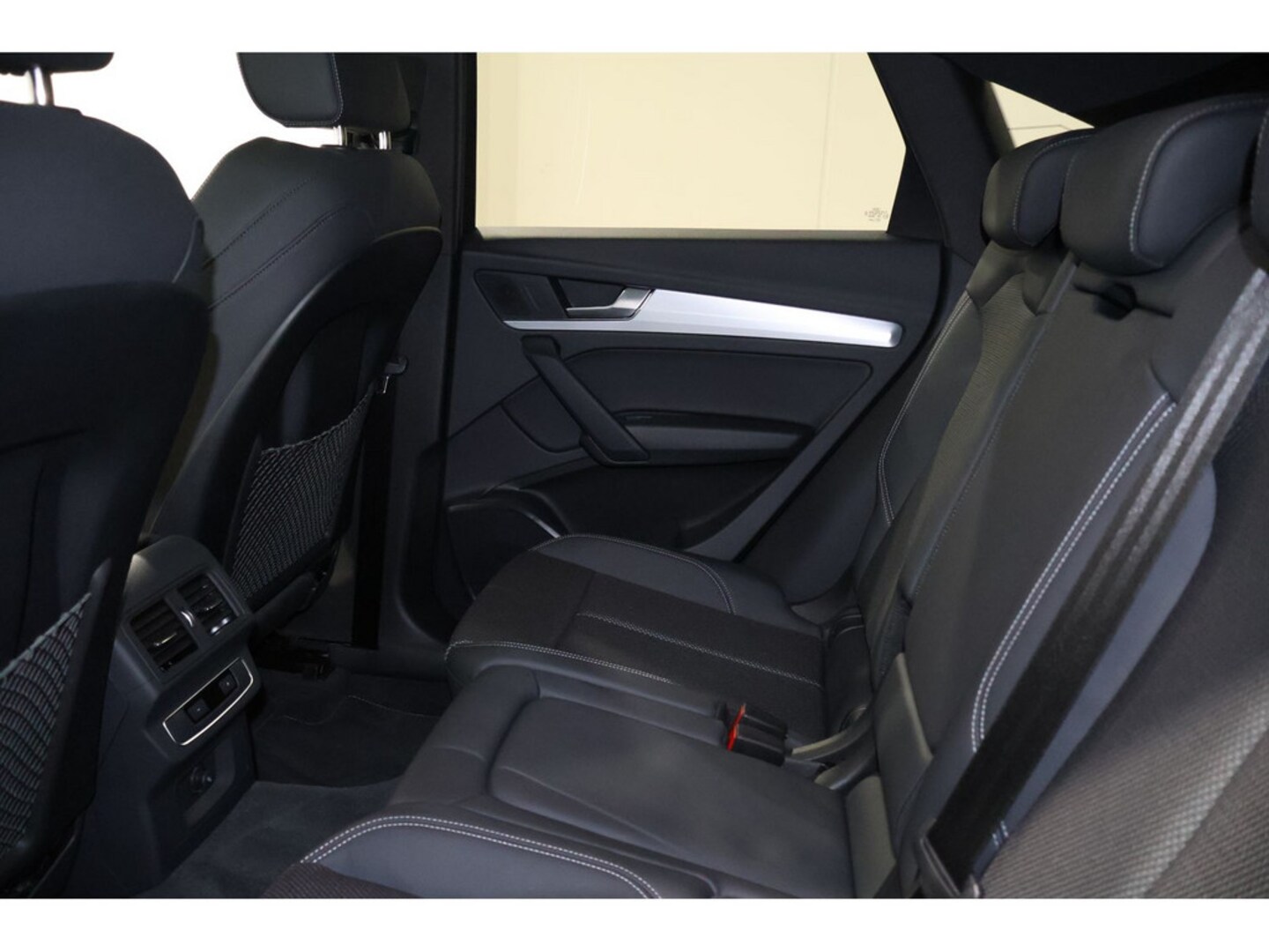 Bild über Audi Q5 Sportback 40 TDI quattro S tronic - für weitere Informationen kontaktieren Sie den Audi Partner