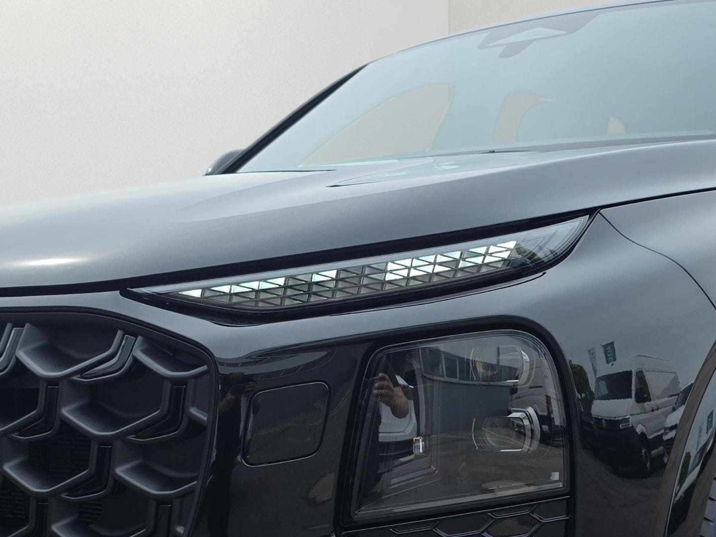 Bild über Audi Q7 SUV TDI quattro 220 kW tiptronic - für weitere Informationen kontaktieren Sie den Audi Partner