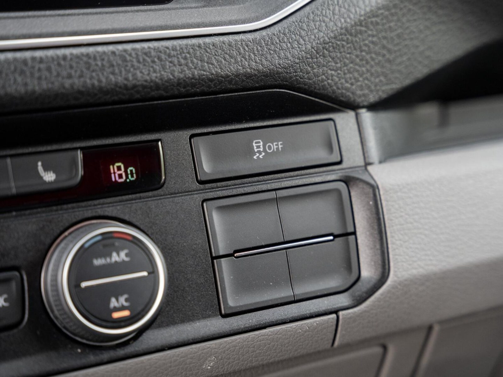 Volkswagen Crafter Einzelkabine langer Radstand – Bild 15