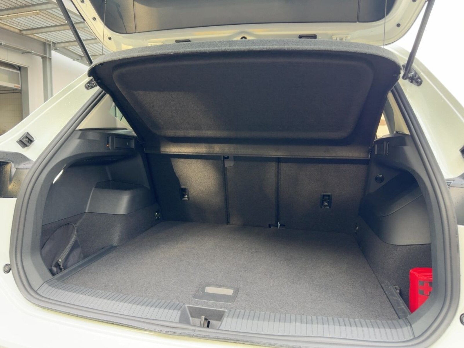 Volkswagen Tiguan – Bild 9