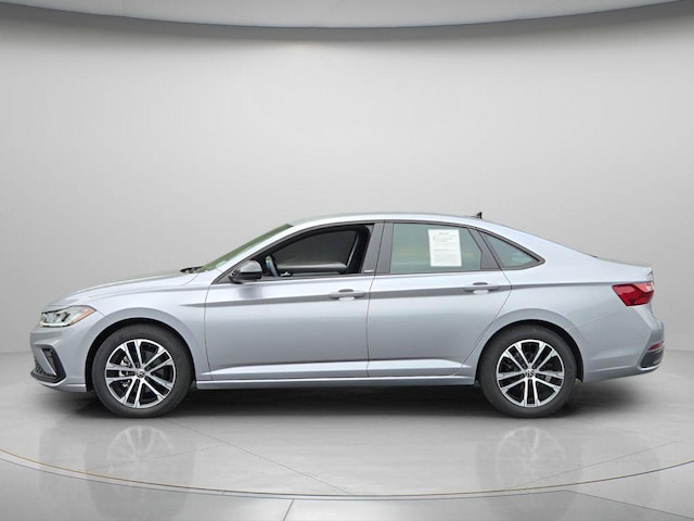 2025 Volkswagen Jetta