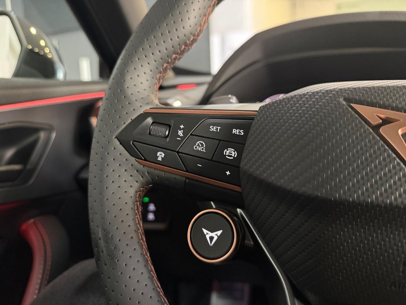 CUPRA Formentor 2.0 TSI VZ 4Drive DSG 245 kW (333 CV) — photo 16