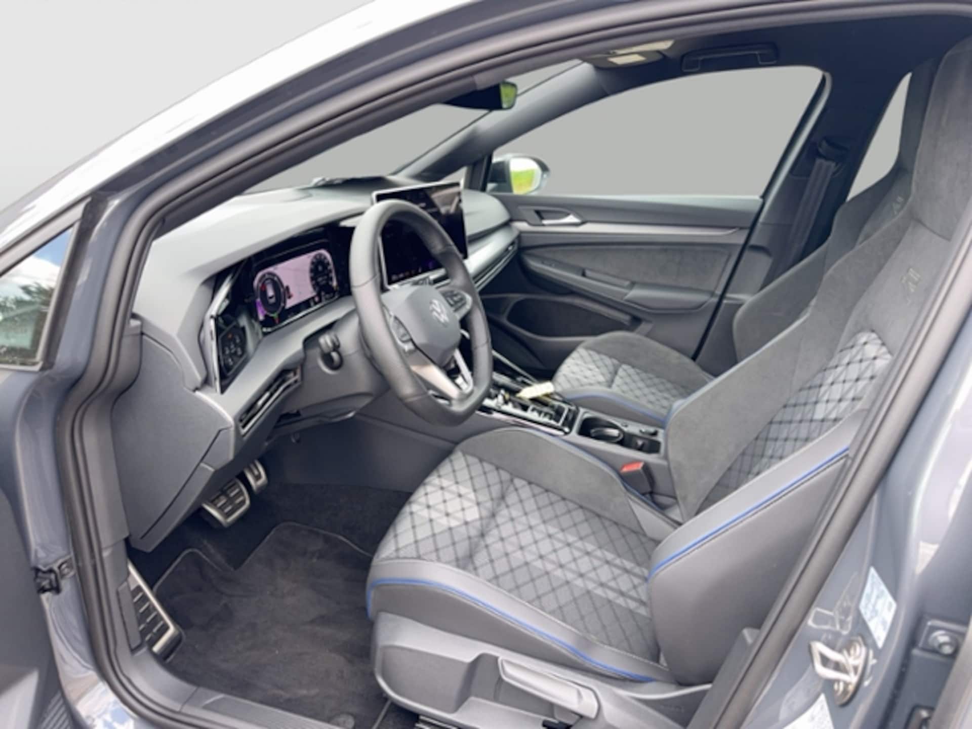 Volkswagen Golf Variant R-Line