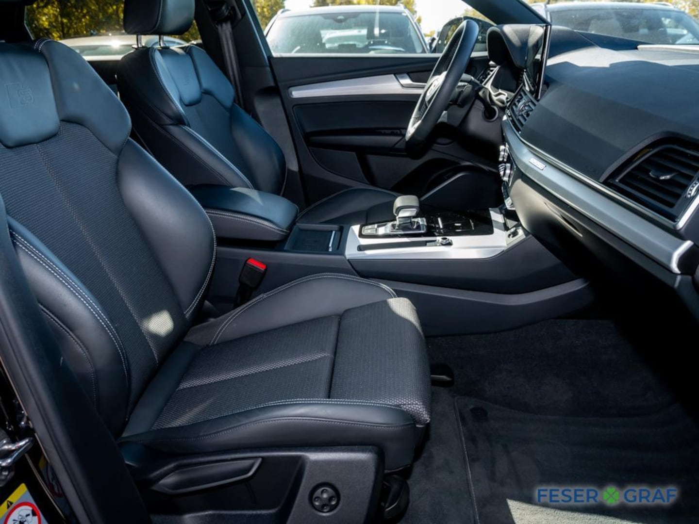 Bild über Audi Q5 Sportback 40 TFSI quattro S tronic - für weitere Informationen kontaktieren Sie den Audi Partner