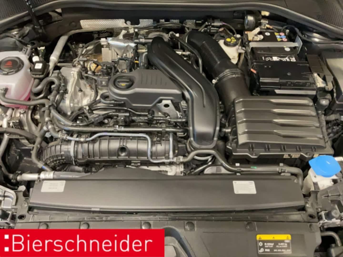 Bild über Audi A3 Sportback TFSI 110 kW S tronic - für weitere Informationen kontaktieren Sie den Audi Partner