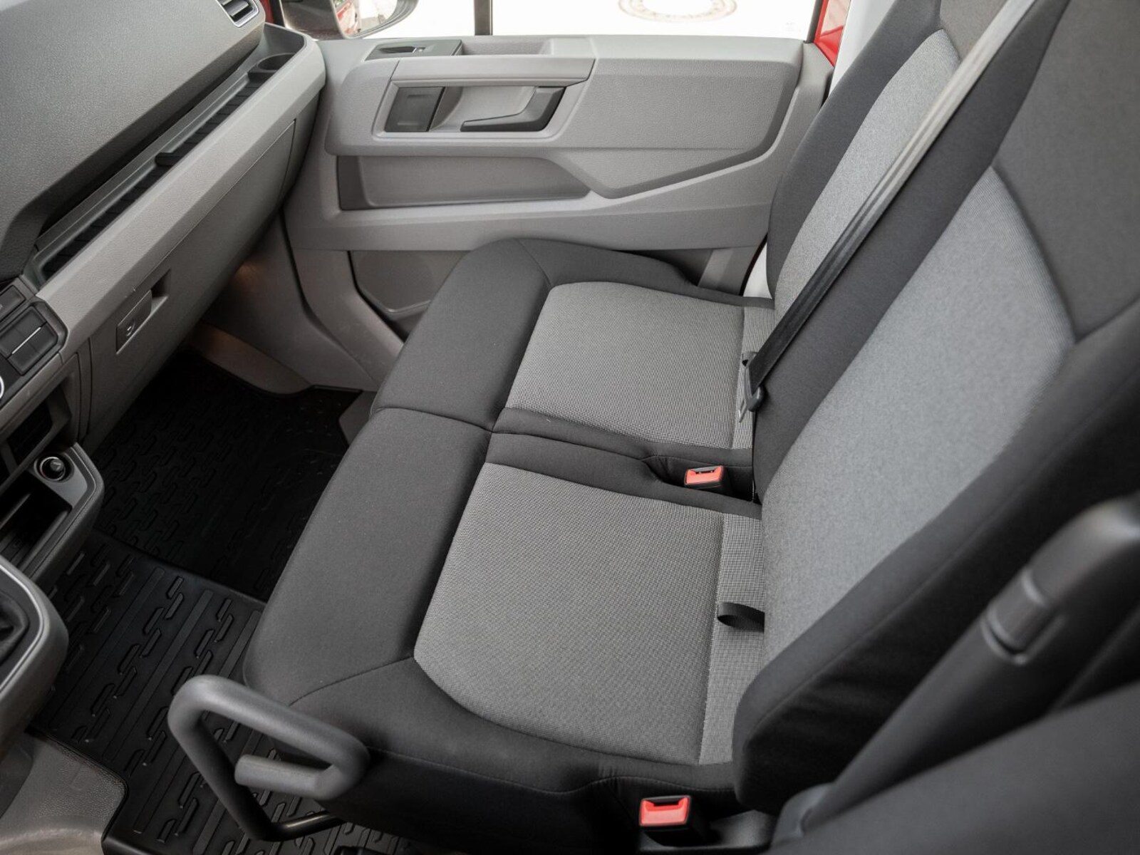 Volkswagen Crafter Einzelkabine langer Radstand – Bild 18