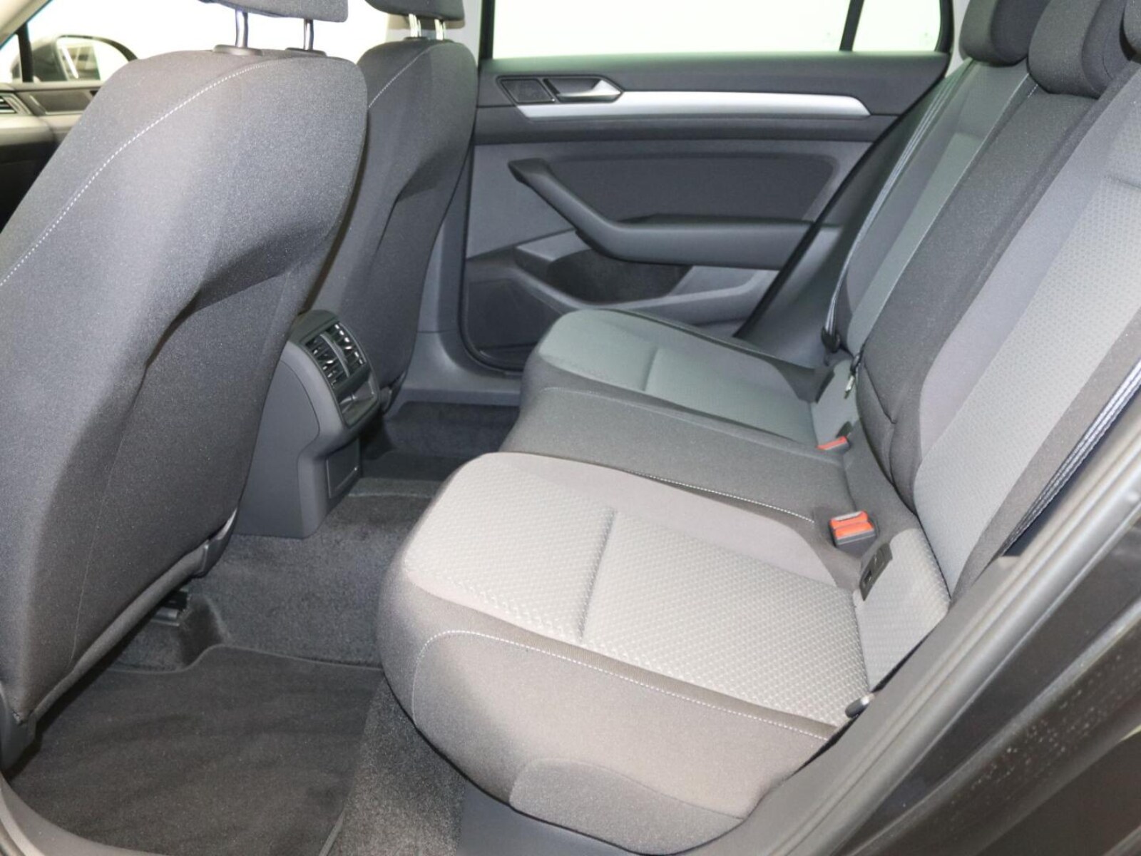 Volkswagen Passat Variant – Bild 13