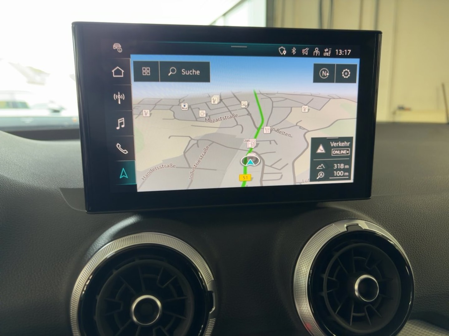 Bild über Audi Q2 advanced 35 TFSI S tronic - für weitere Informationen kontaktieren Sie den Audi Partner