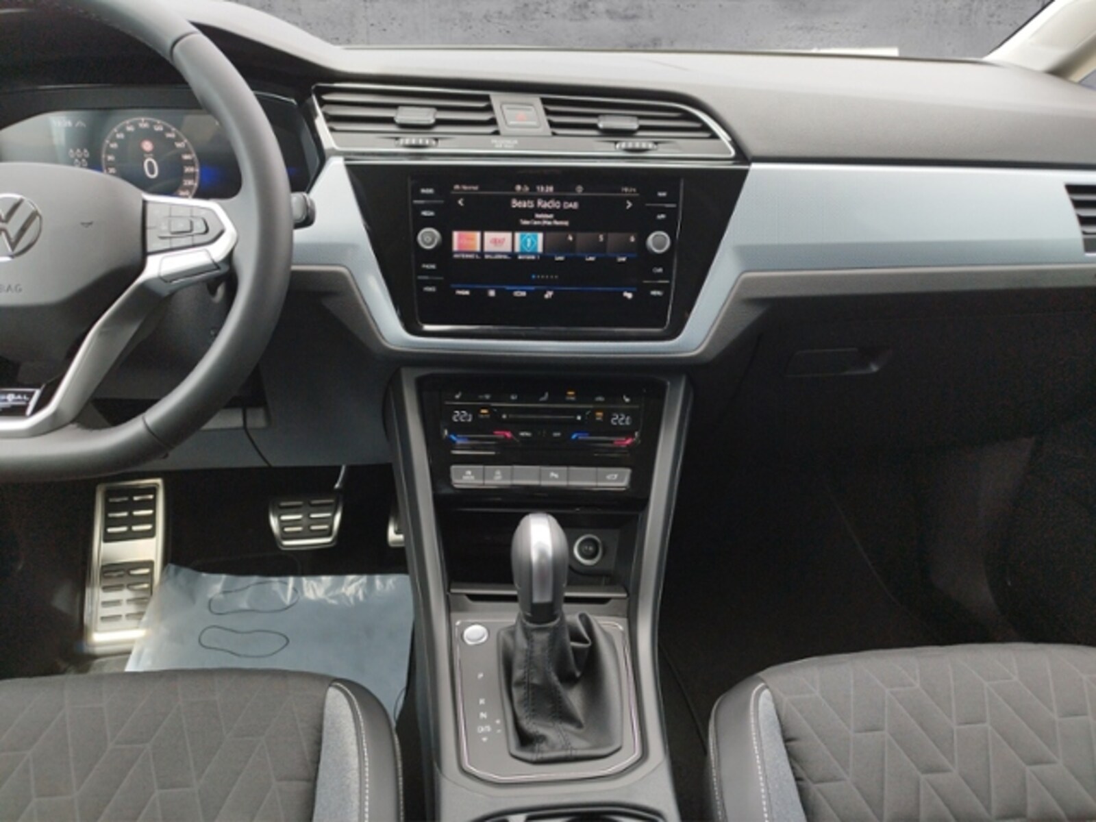 Volkswagen Touran – Bild 8