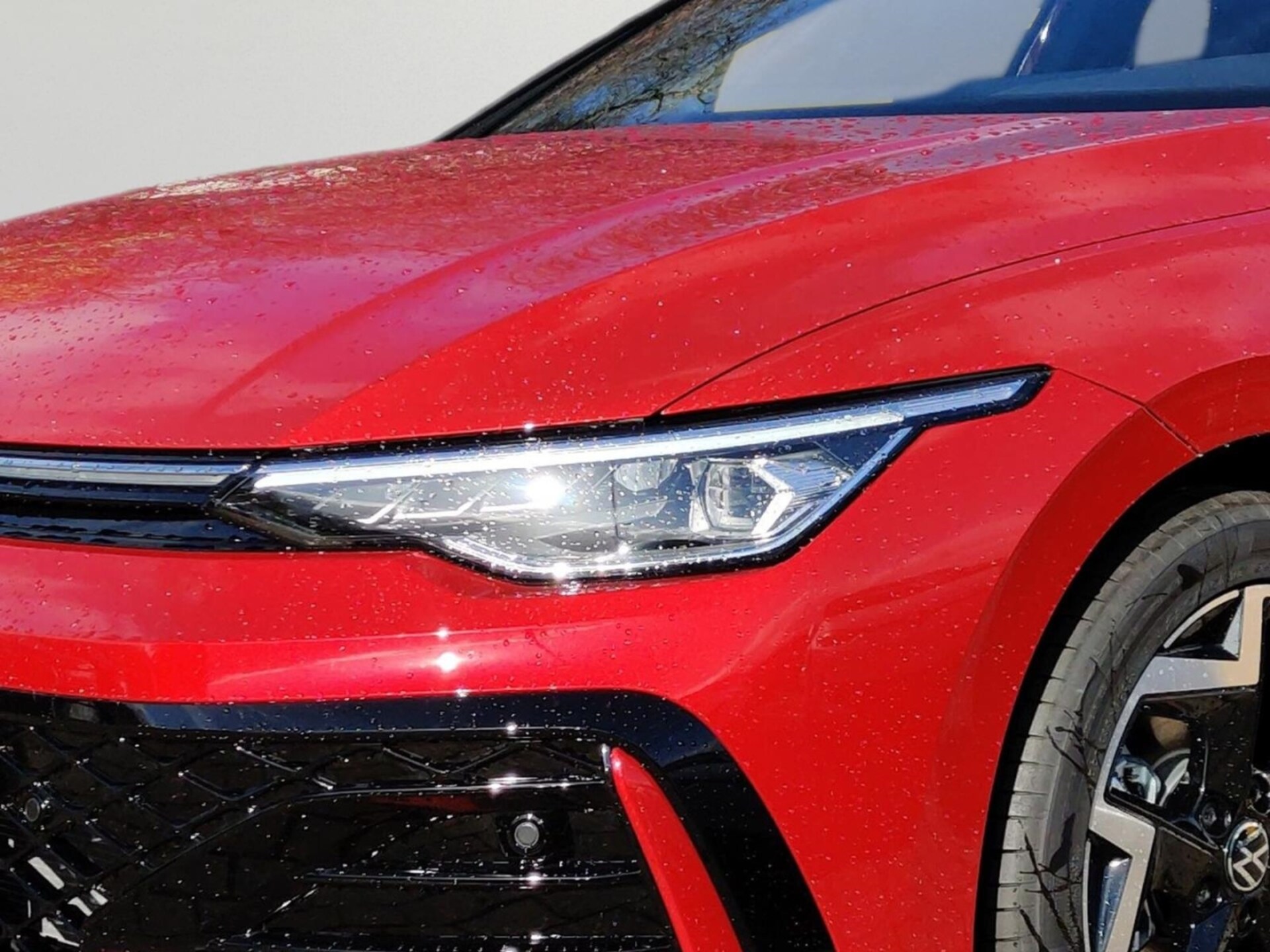 Volkswagen Golf R-Line