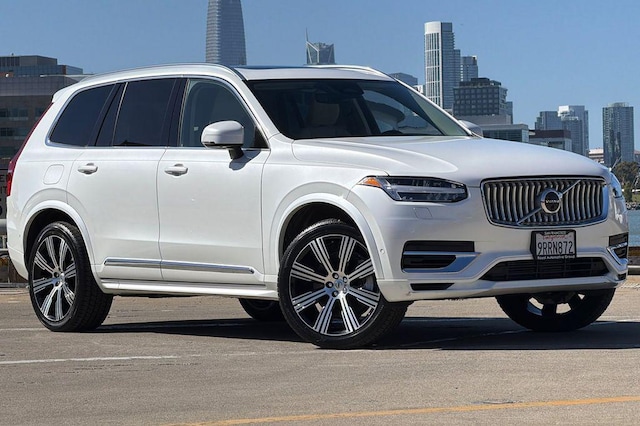 2025 Volvo XC90 Plug-In Hybrid