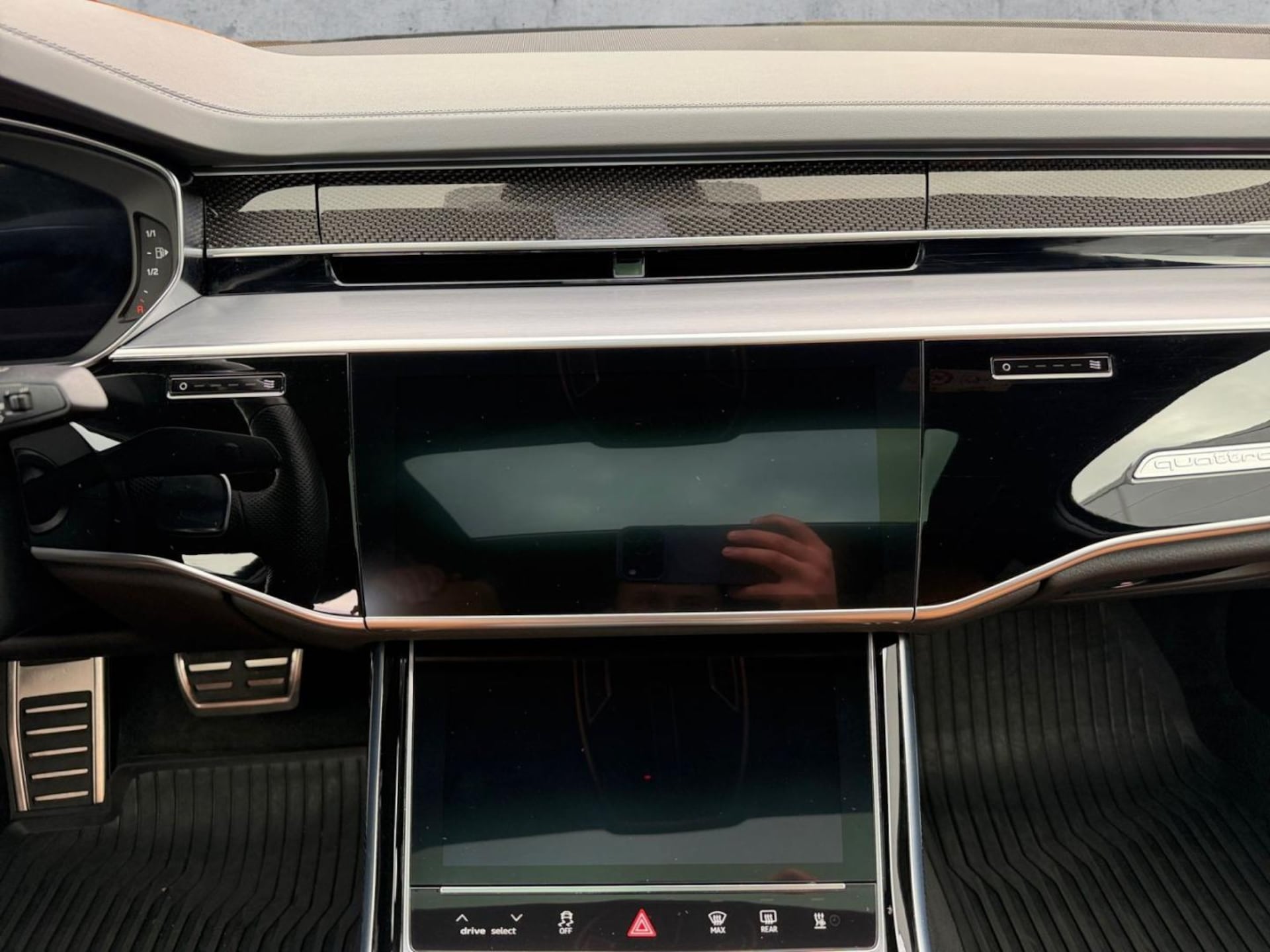 Audi S8