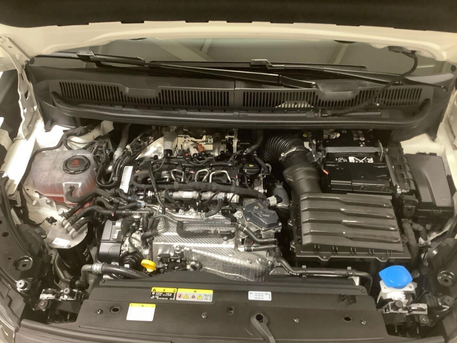 Volkswagen Caddy Cargo – Bild 11