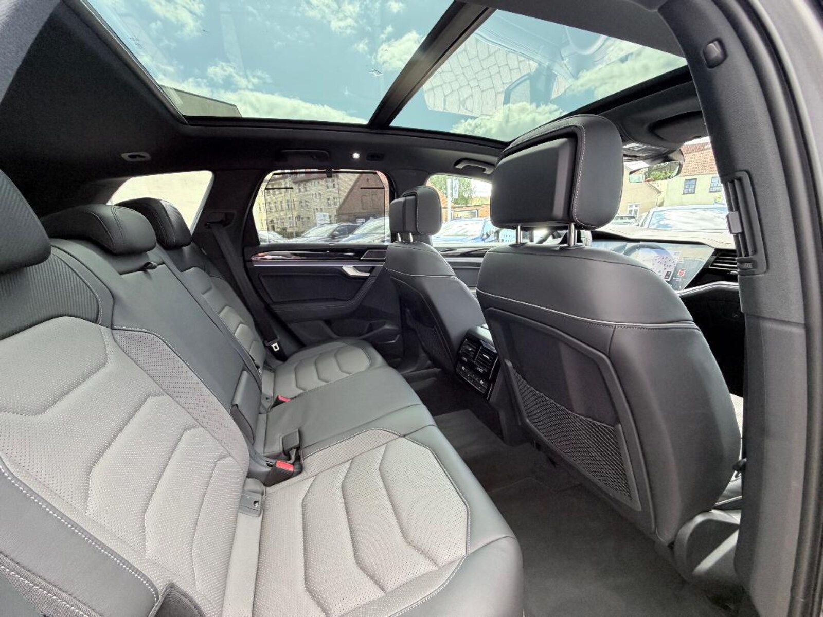 Volkswagen Touareg – Bild 7