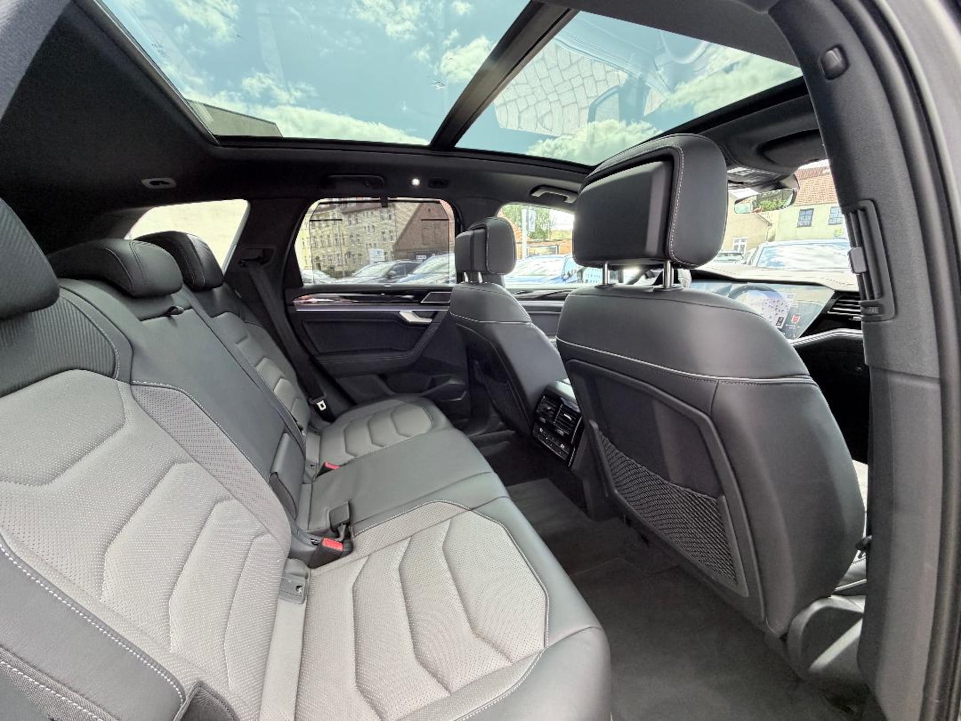 Volkswagen Touareg R-Line