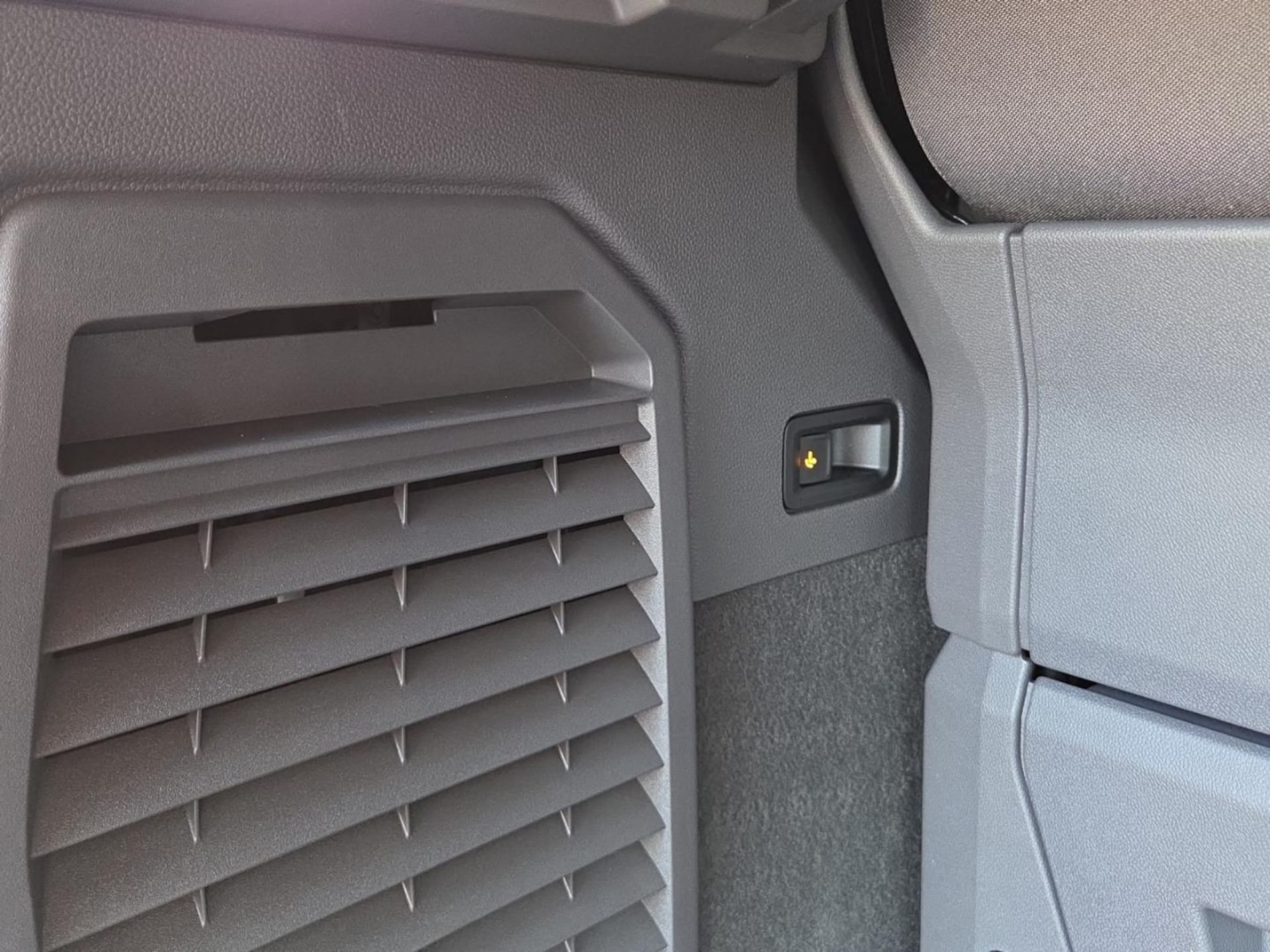 Volkswagen Multivan Life