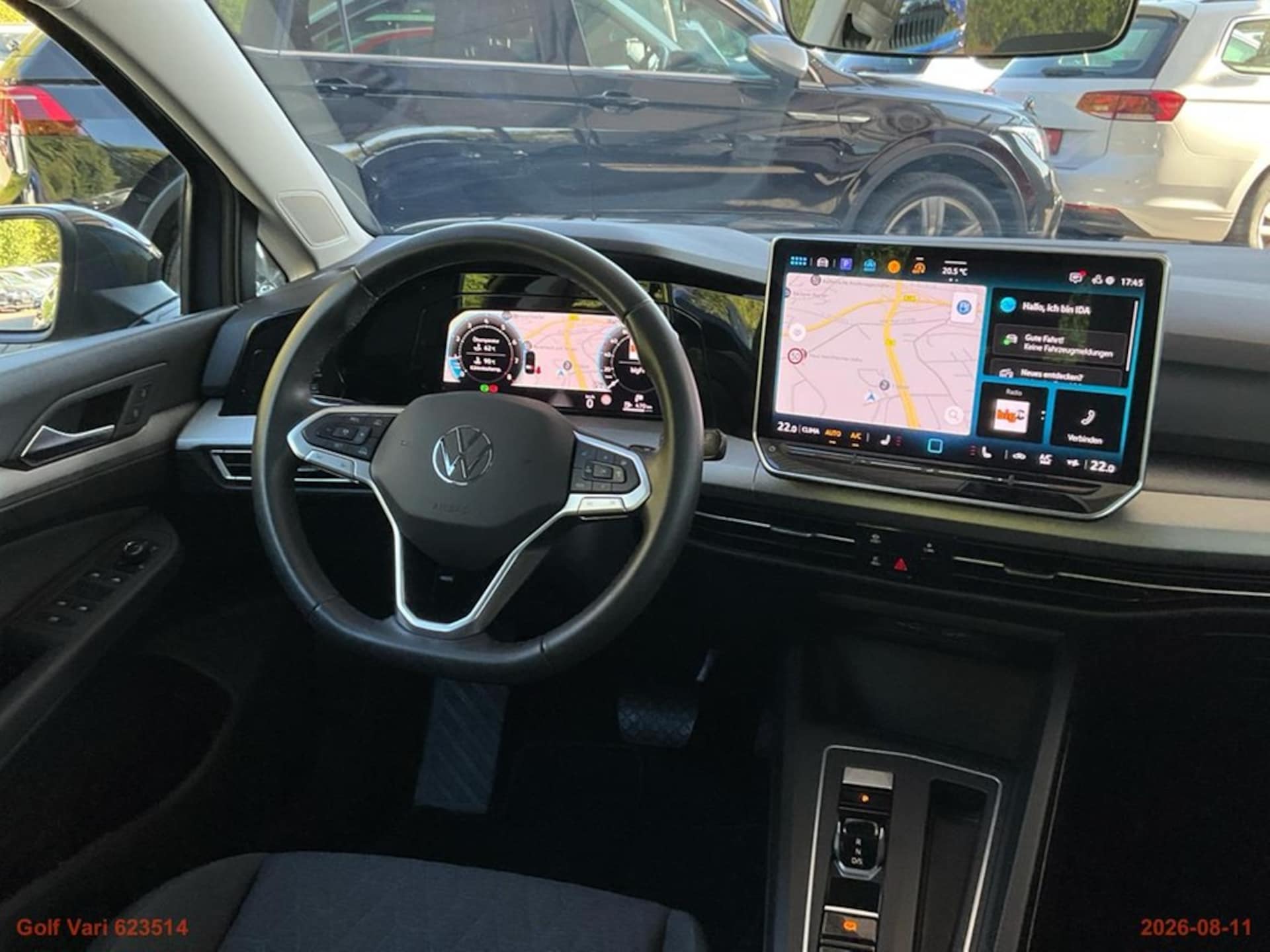 Volkswagen Golf Variant Life