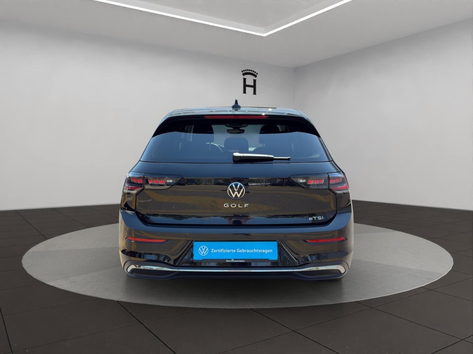 Volkswagen Golf Life