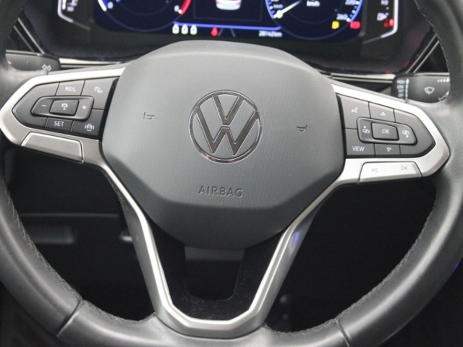 Volkswagen Touran – Bild 17