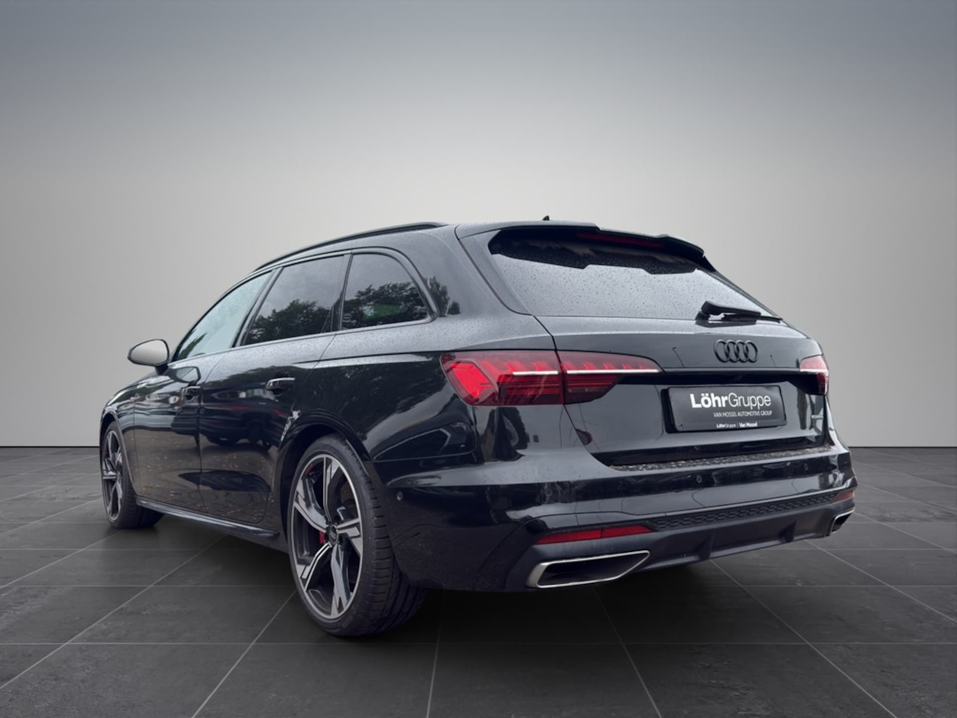 Audi A4 Avant S line