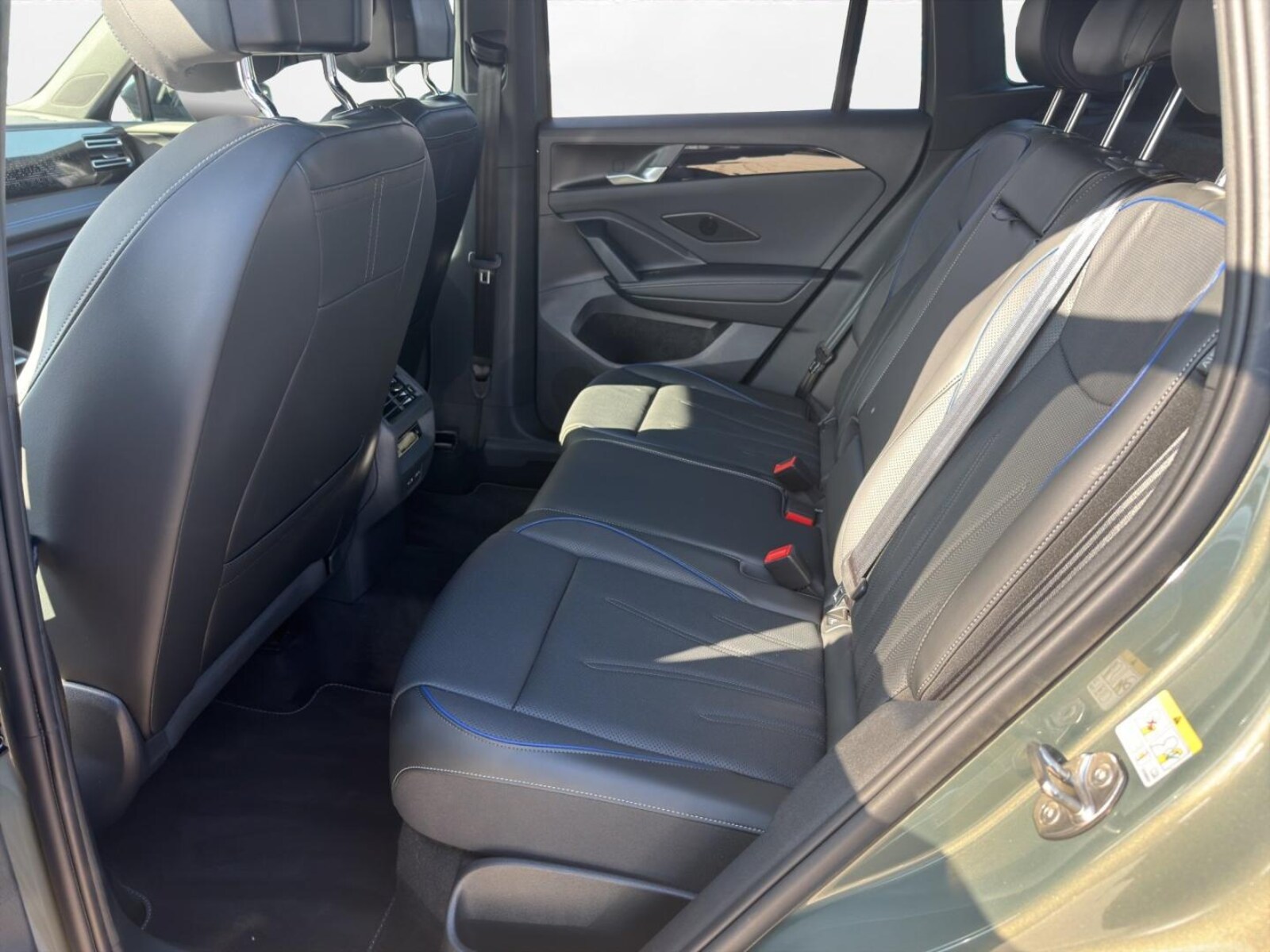 Volkswagen Tiguan – Bild 11