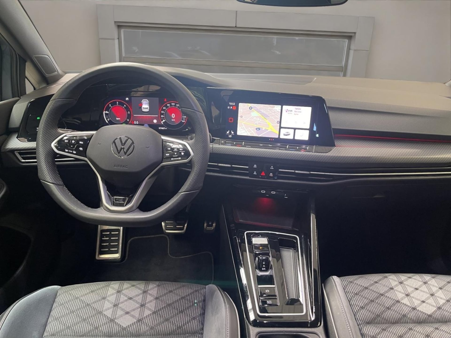 Volkswagen Golf R-Line