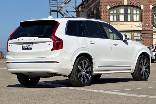 2025 Volvo XC90 Plug-In Hybrid