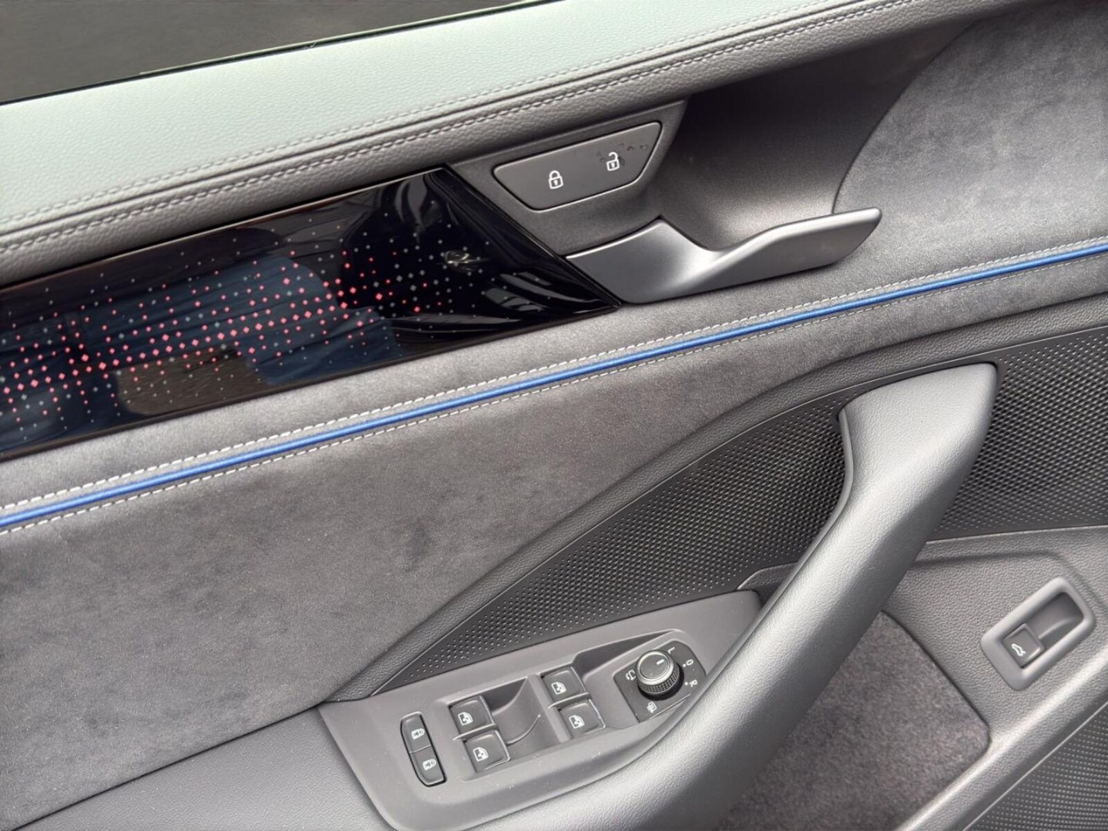 Volkswagen Passat – Bild 13