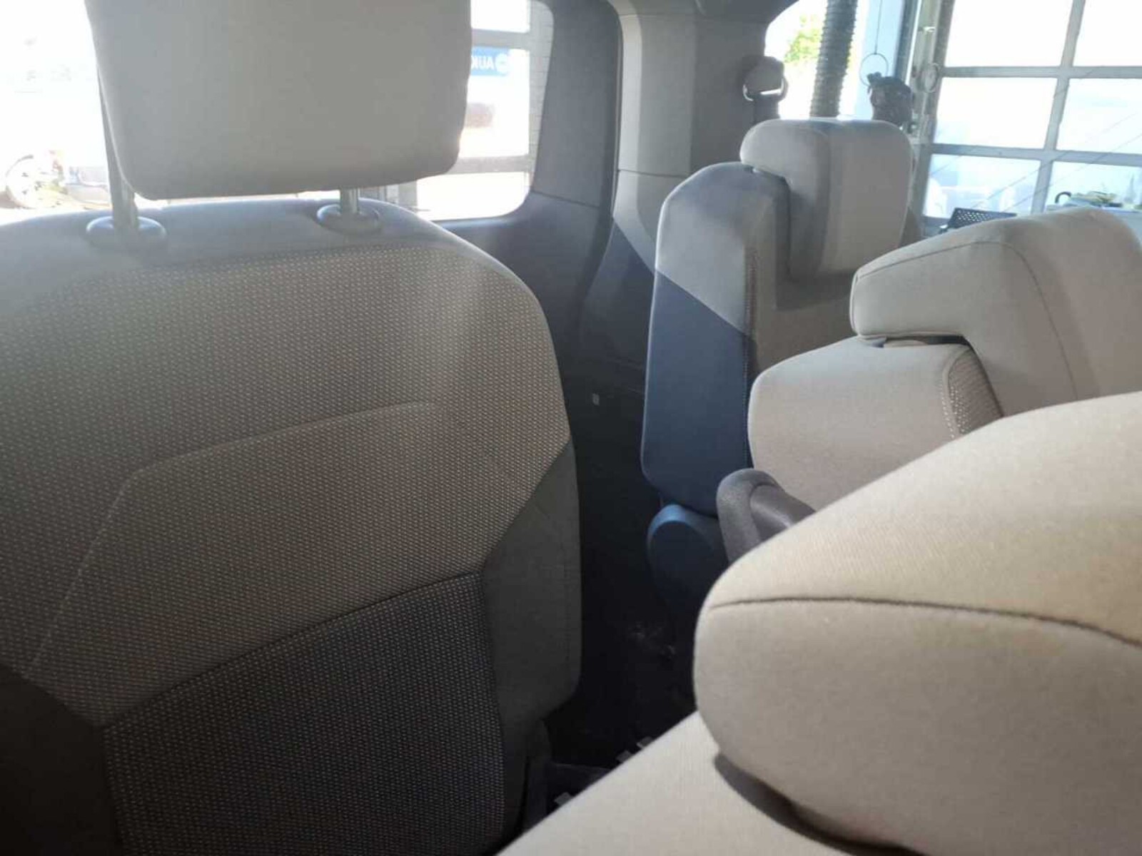 Volkswagen Multivan Langversion – Bild 11