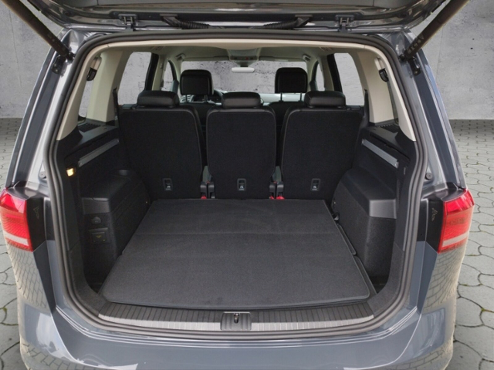 Volkswagen Touran – Bild 11