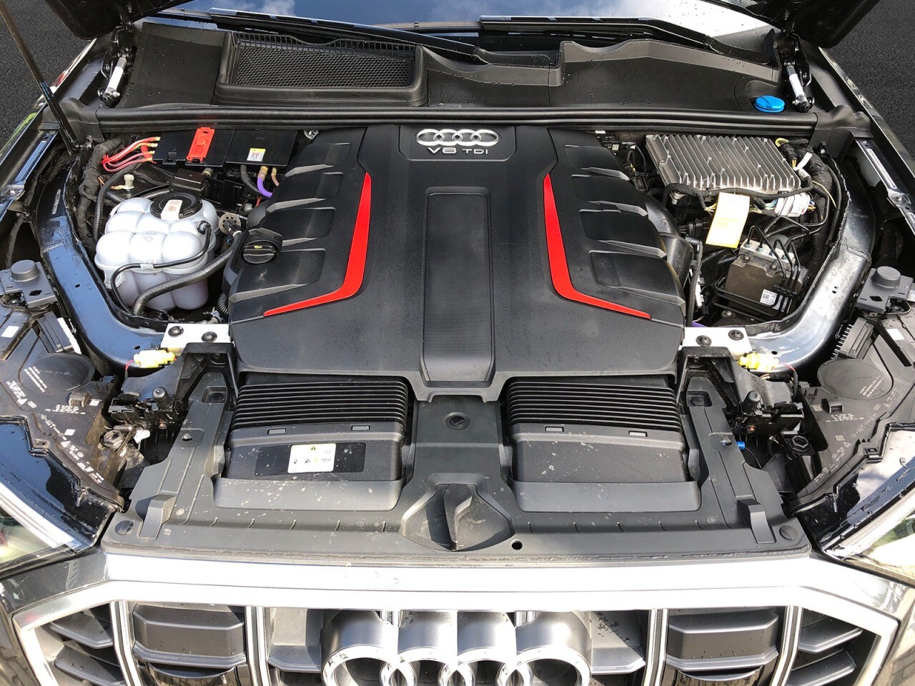 Image about Audi SQ7 TDI quattro tiptronic