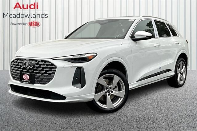 2025 Audi New Q5 Premium Plus's photo