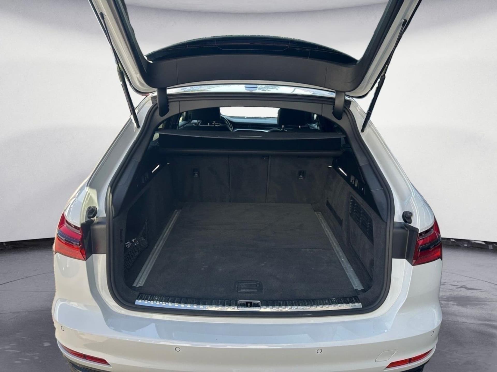 Audi A6 Avant Sport