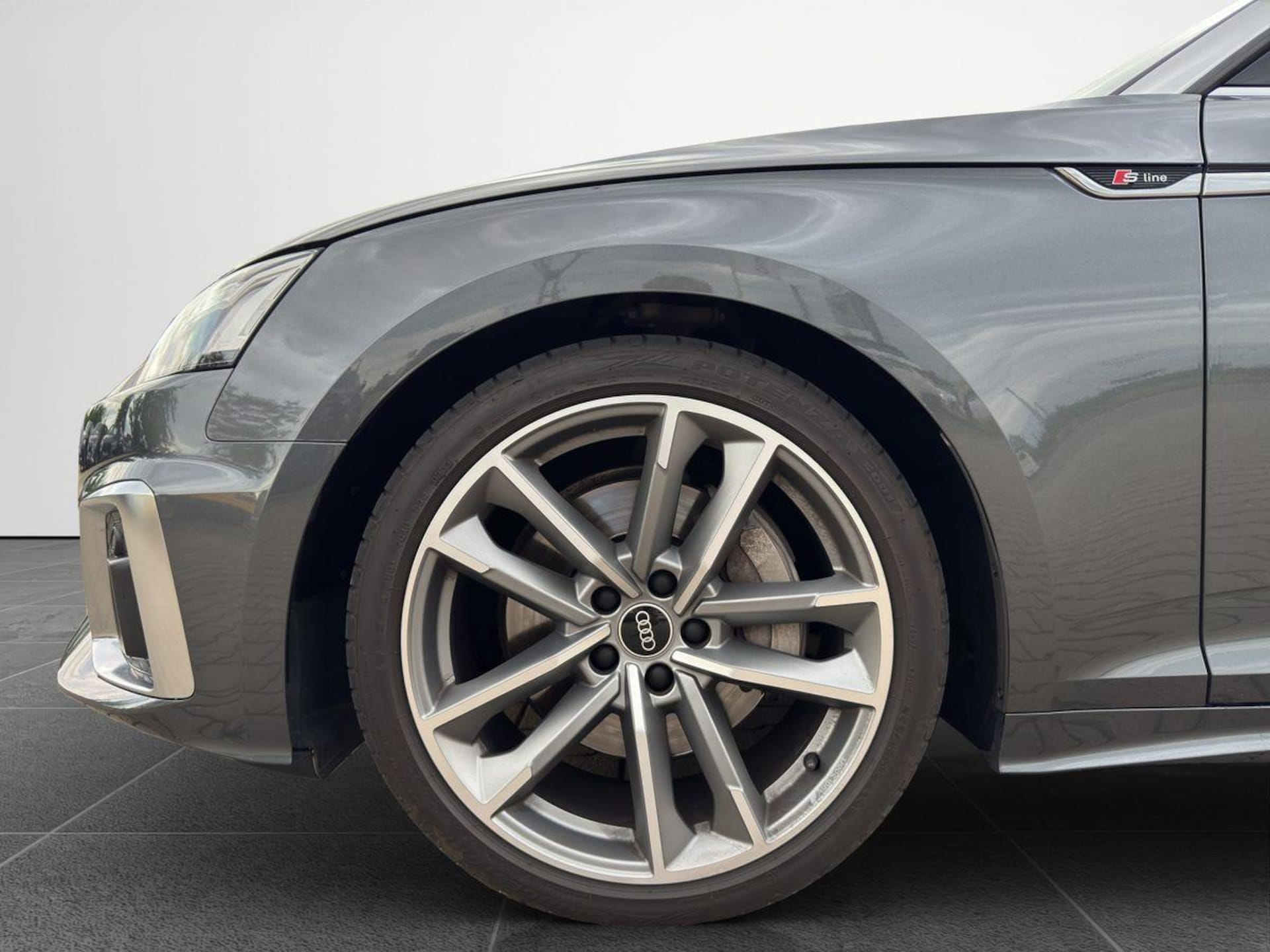 Audi A5 Cabriolet S line