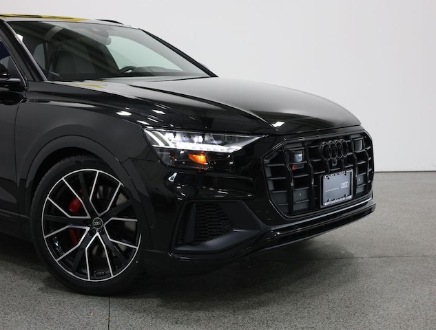 2023 Audi SQ8