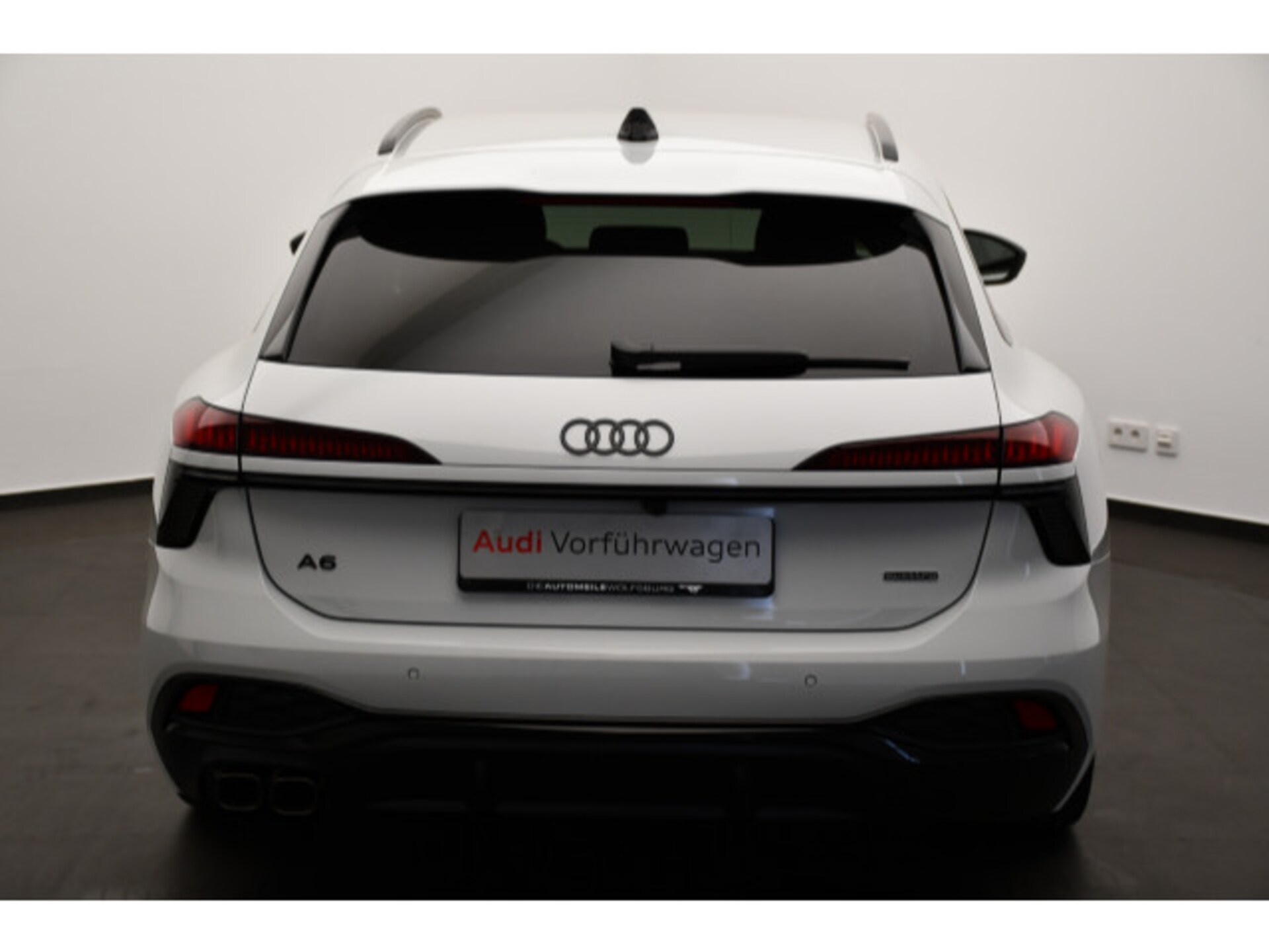 Audi A6 Avant edition one
